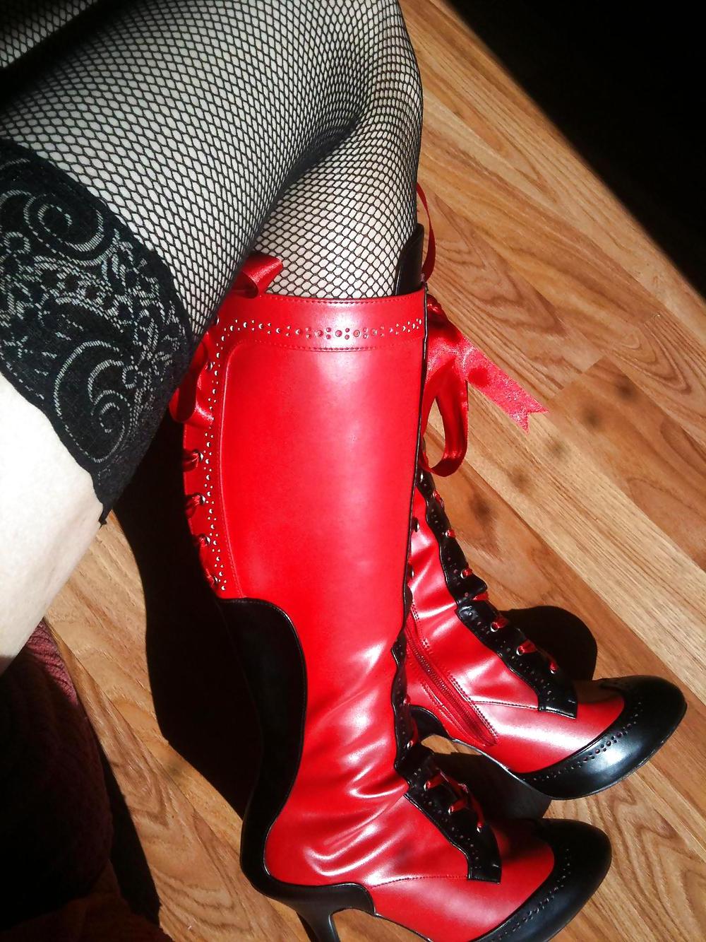12P Sexy new bedroom shoes! :3