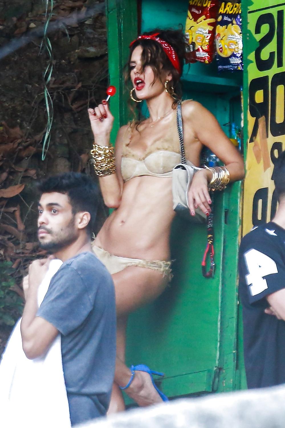 25P Alessandra Ambrosio - Whore Dress
