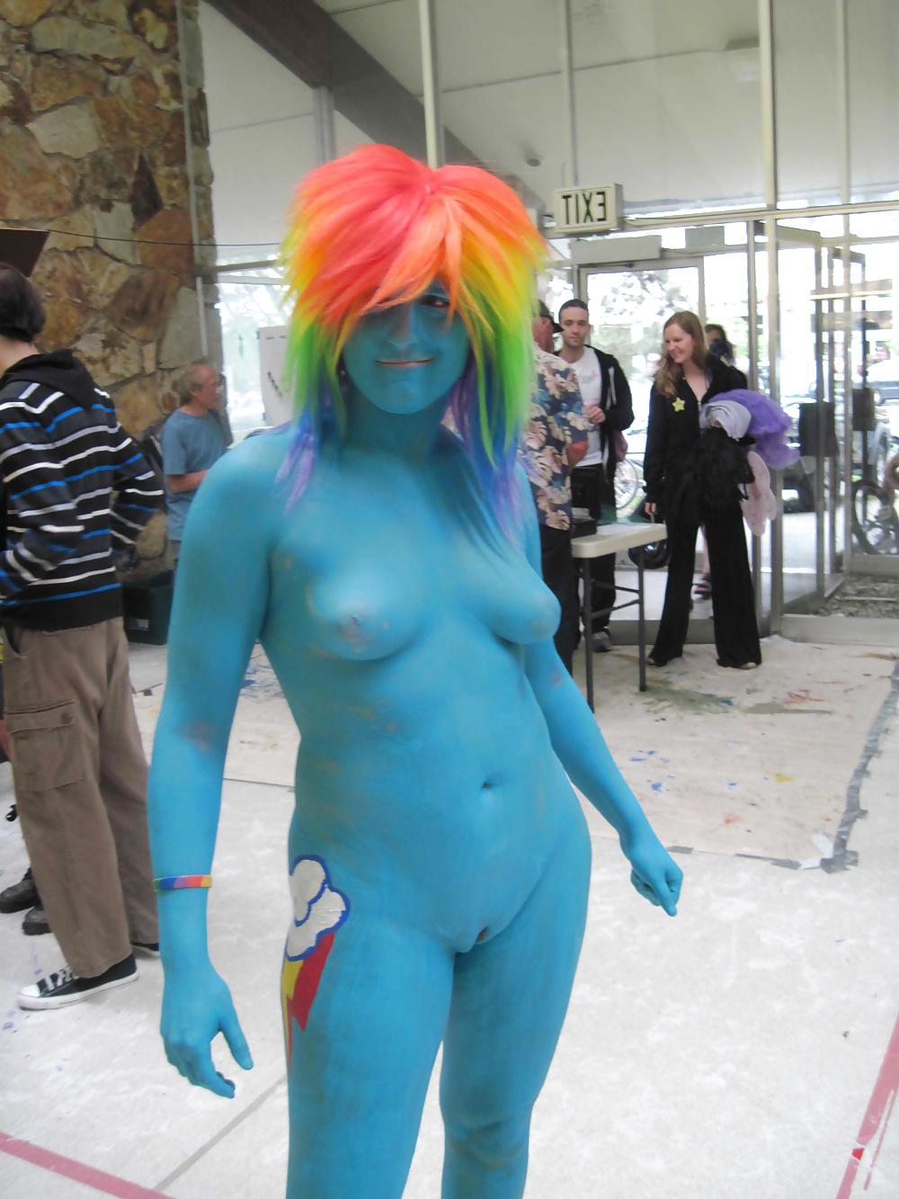 25P Nude and sexy cosplay