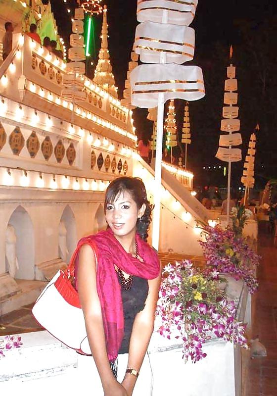 25P Ladyboy Champagne from Hat Yai
