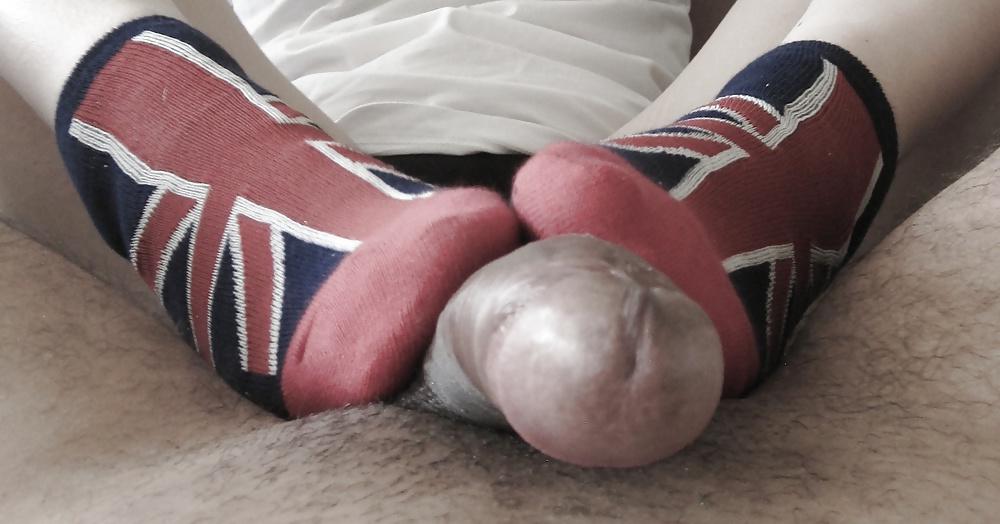 5P New Funny Footjob in Union Jack Socks
