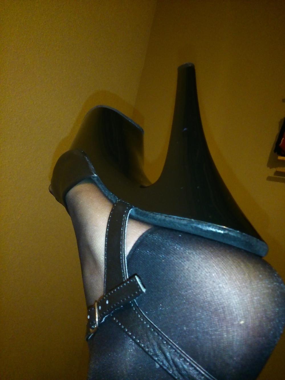 14P Feet In Black Stockings, Leather High Heels And Blue Polish