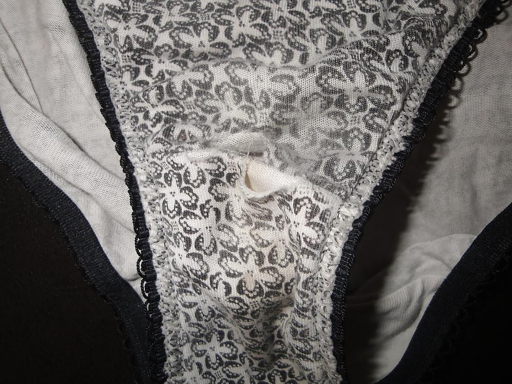 24P Sister-in-law's Dirty Panties