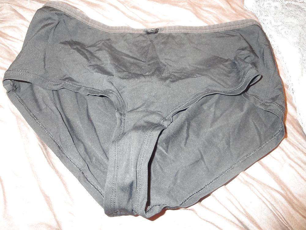24P Sister-in-law's Dirty Panties