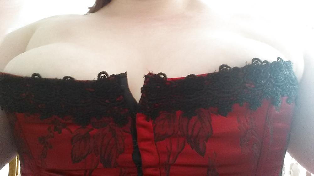 7P Red Corset Strip
