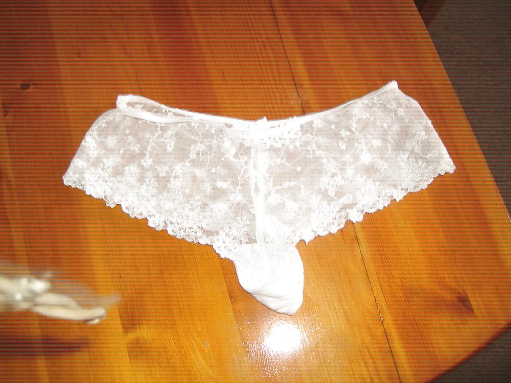 6P GF NEWS PANTIES AND SEX TOY