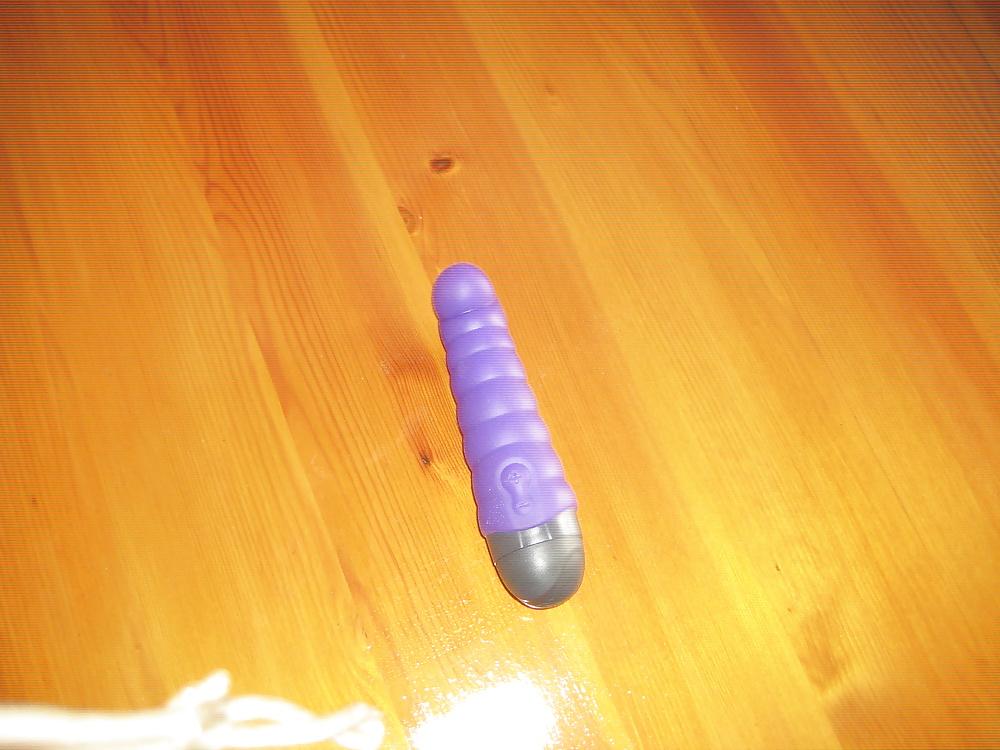 6P GF NEWS PANTIES AND SEX TOY