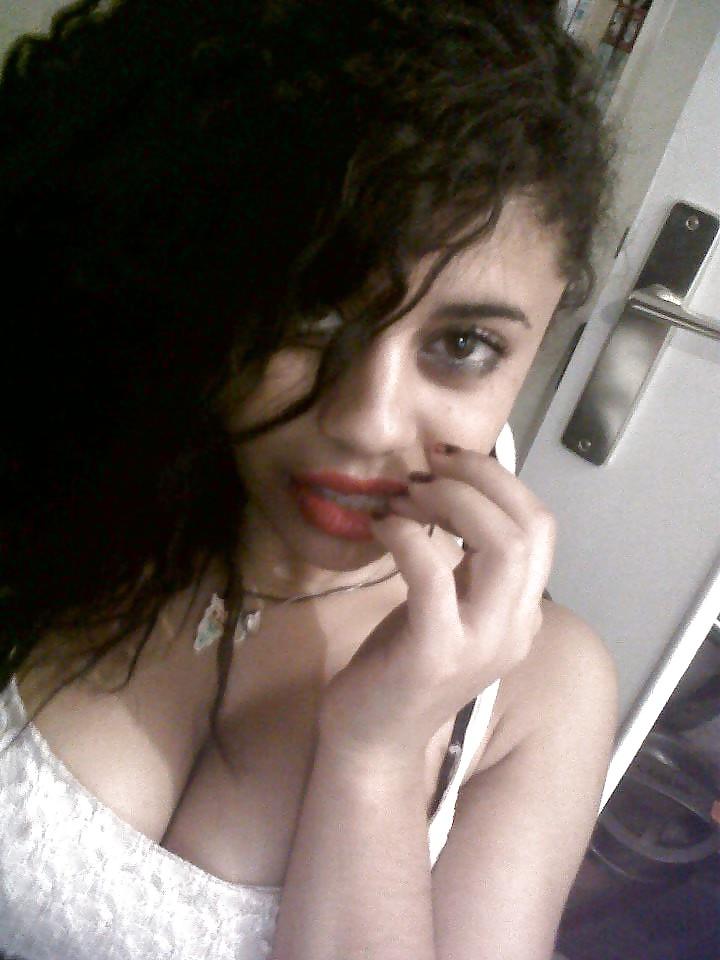 12P Girl french arab paris