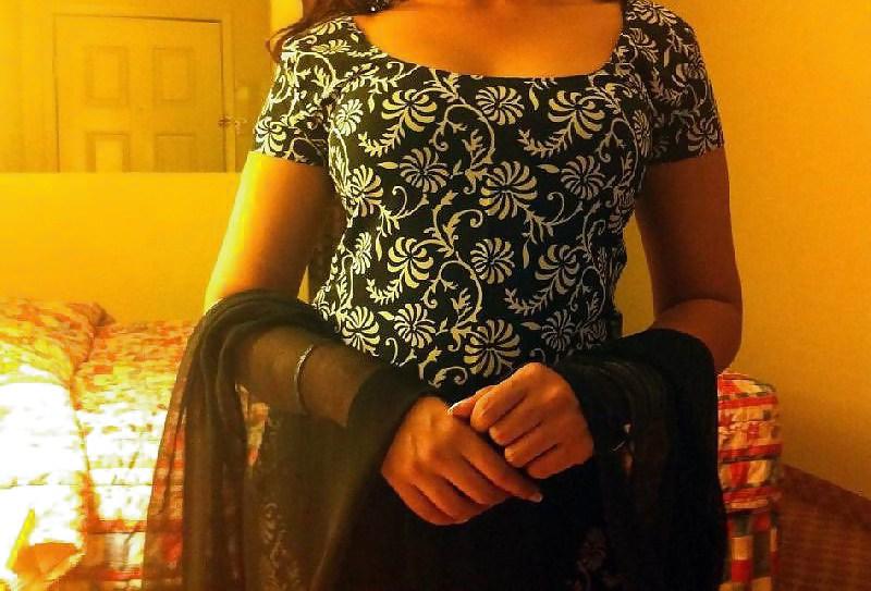 10P Selfshot pakistani girl