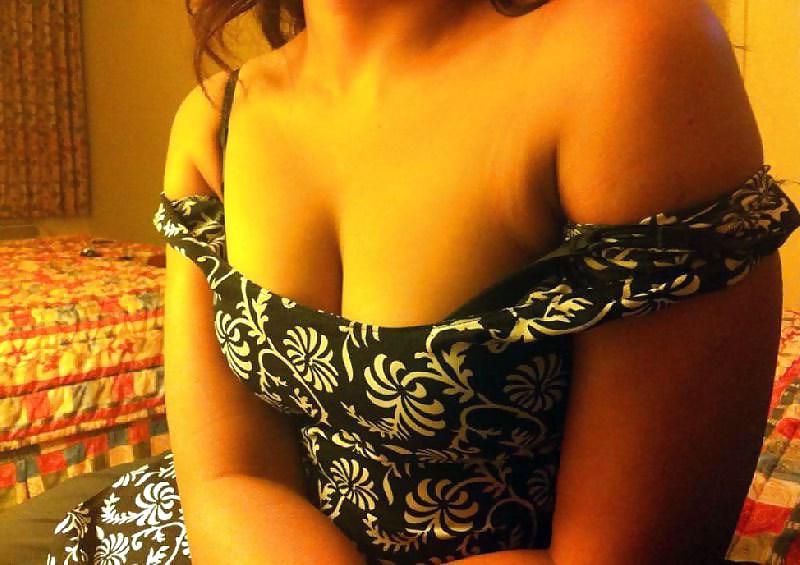 10P Selfshot pakistani girl