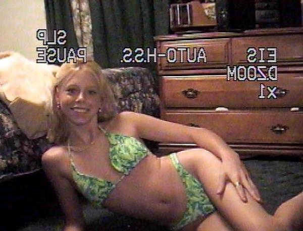 25P Real Dirty fun sluts volume 17
