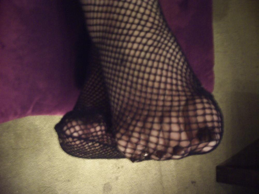 13P Foot worship