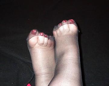 13P Foot worship