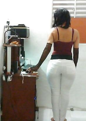10P Sexy Latina Ass to Die for !!!