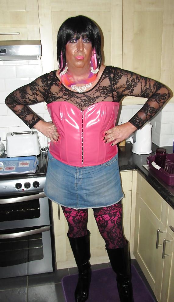 14P Chrissie in her new pink PVC corset 