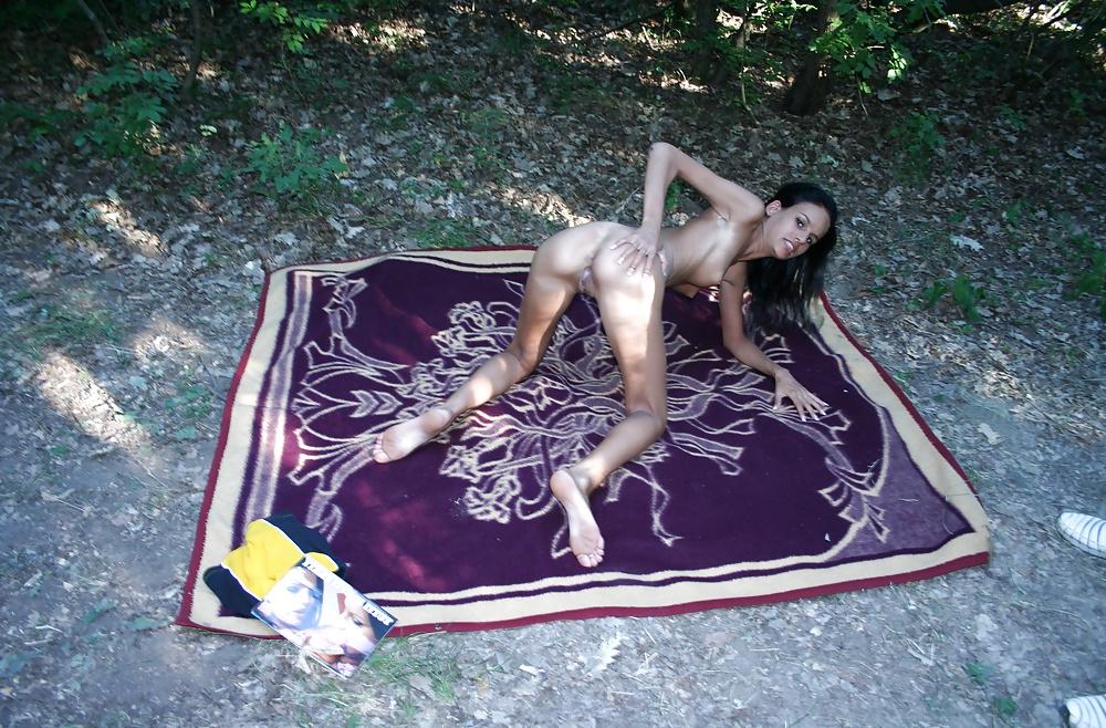 22P Hungarian skinny gipsy whore in forest