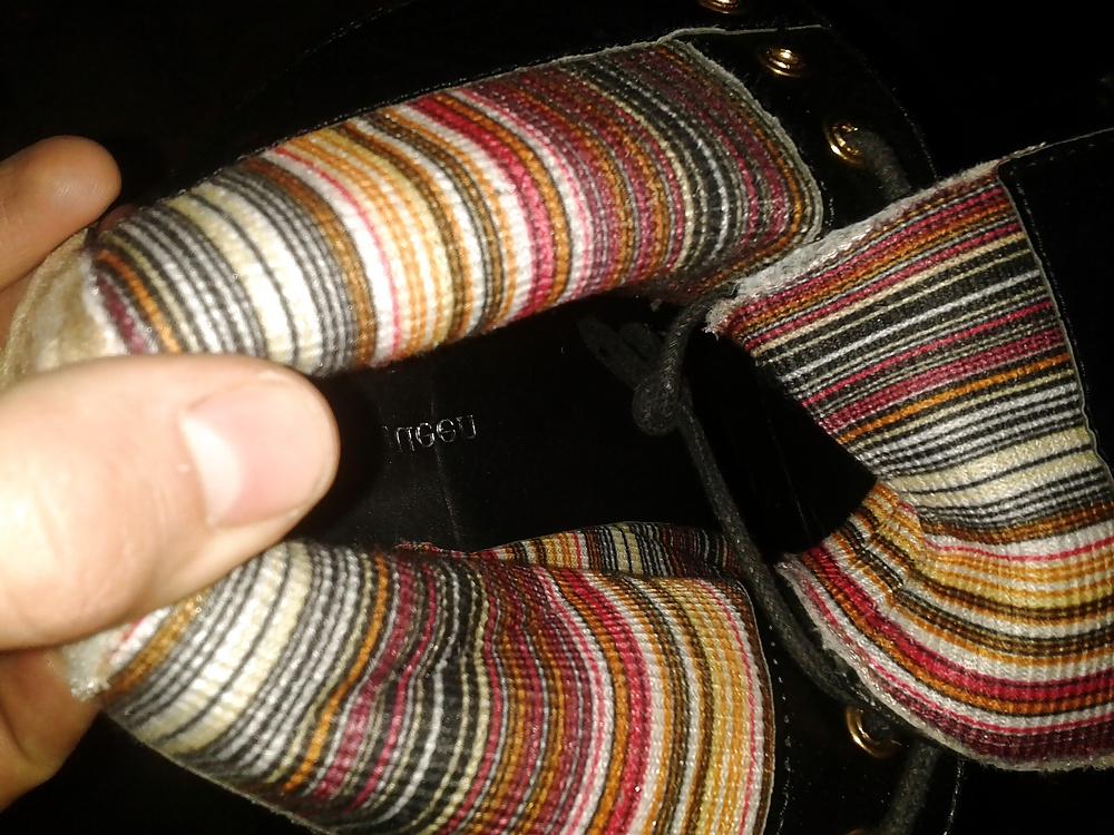 14P Cum in Shoes of a co-worker