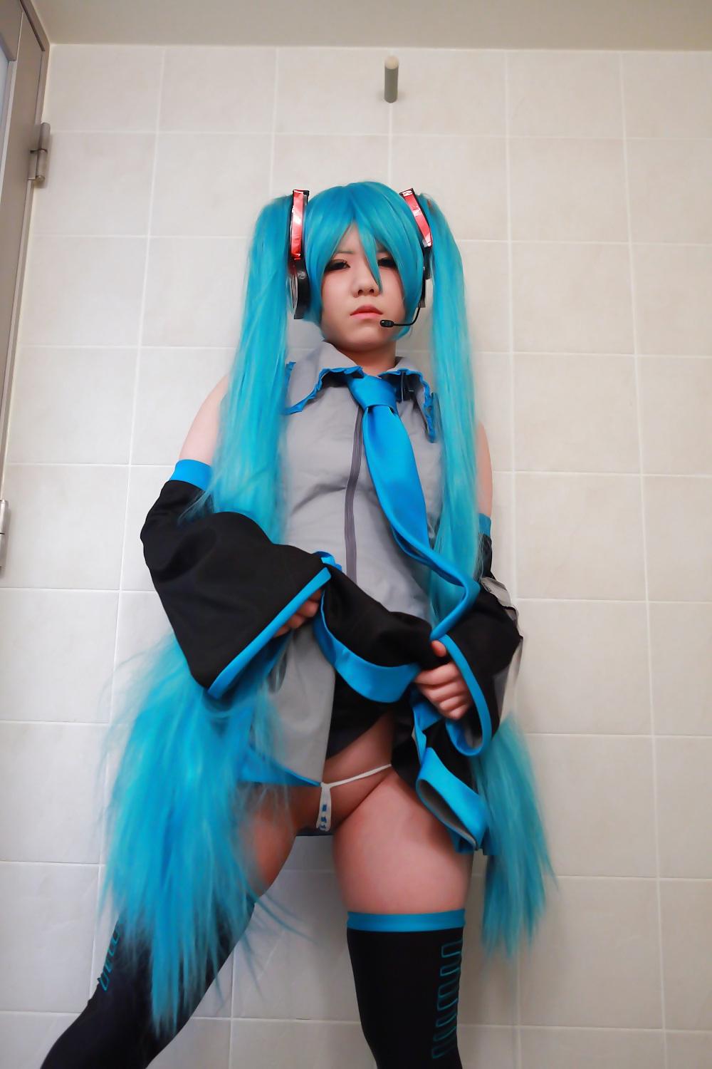 25P Sexy Ero Hatsune Miku Cosplay