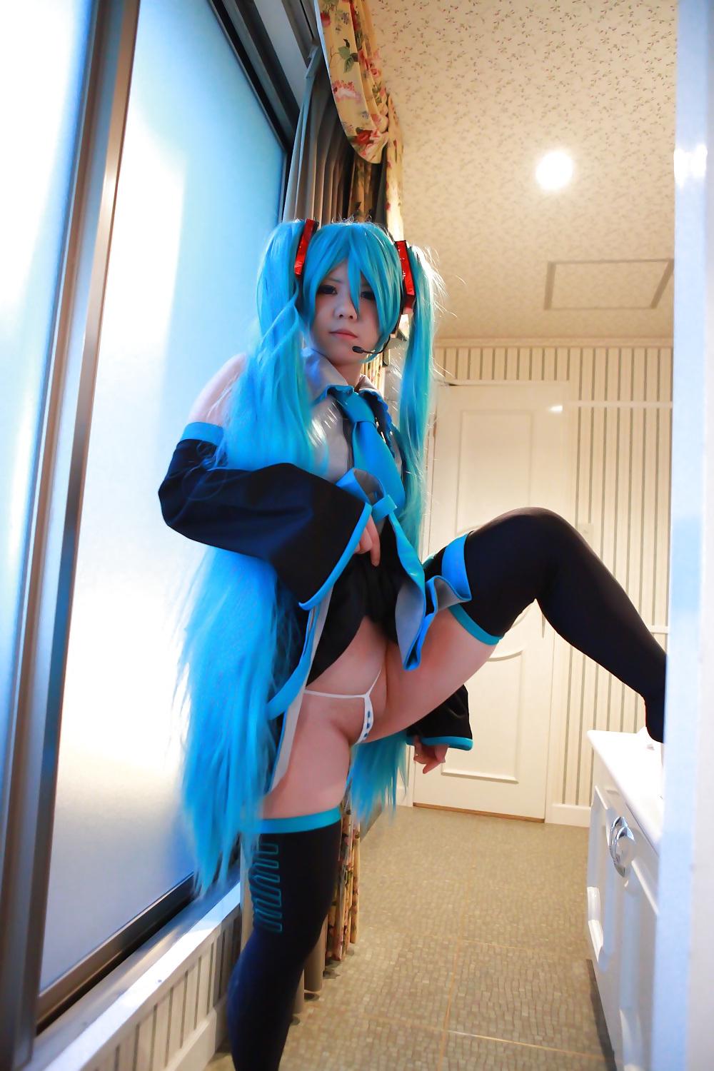 25P Sexy Ero Hatsune Miku Cosplay