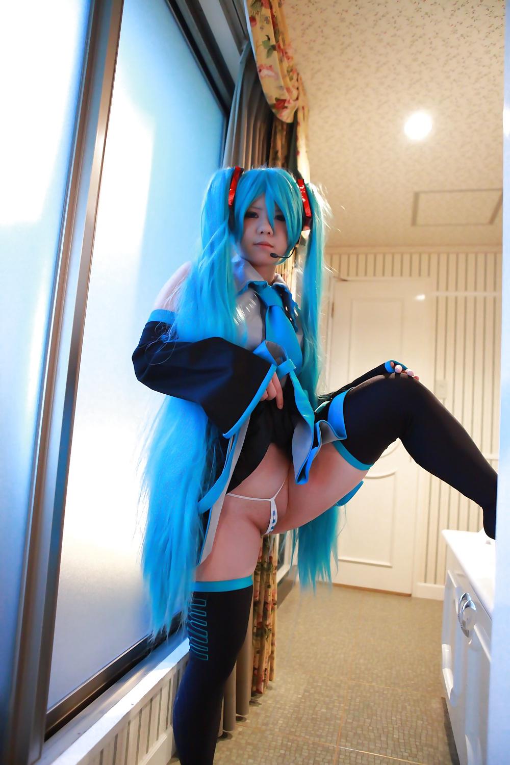 25P Sexy Ero Hatsune Miku Cosplay