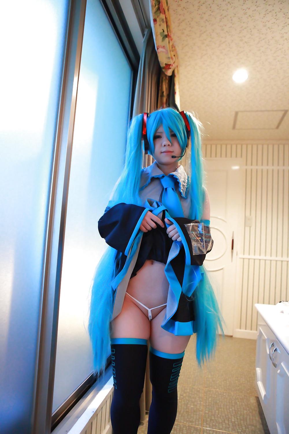 25P Sexy Ero Hatsune Miku Cosplay