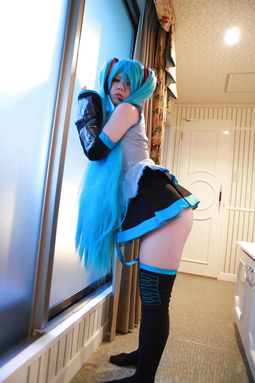 25P Sexy Ero Hatsune Miku Cosplay