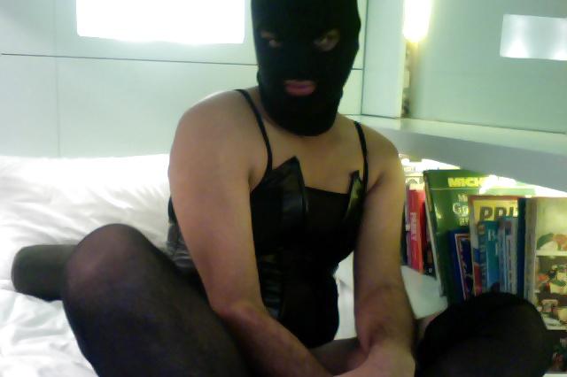 9P Leather-corset and mask..