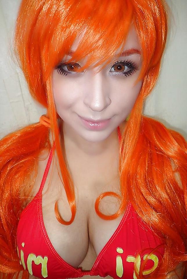 25P One Piece Cosplay