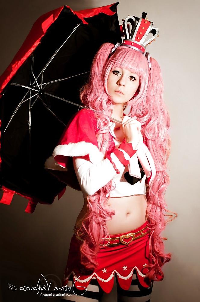 25P One Piece Cosplay