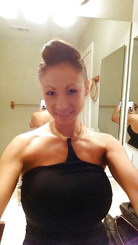 14P Latina milf with body