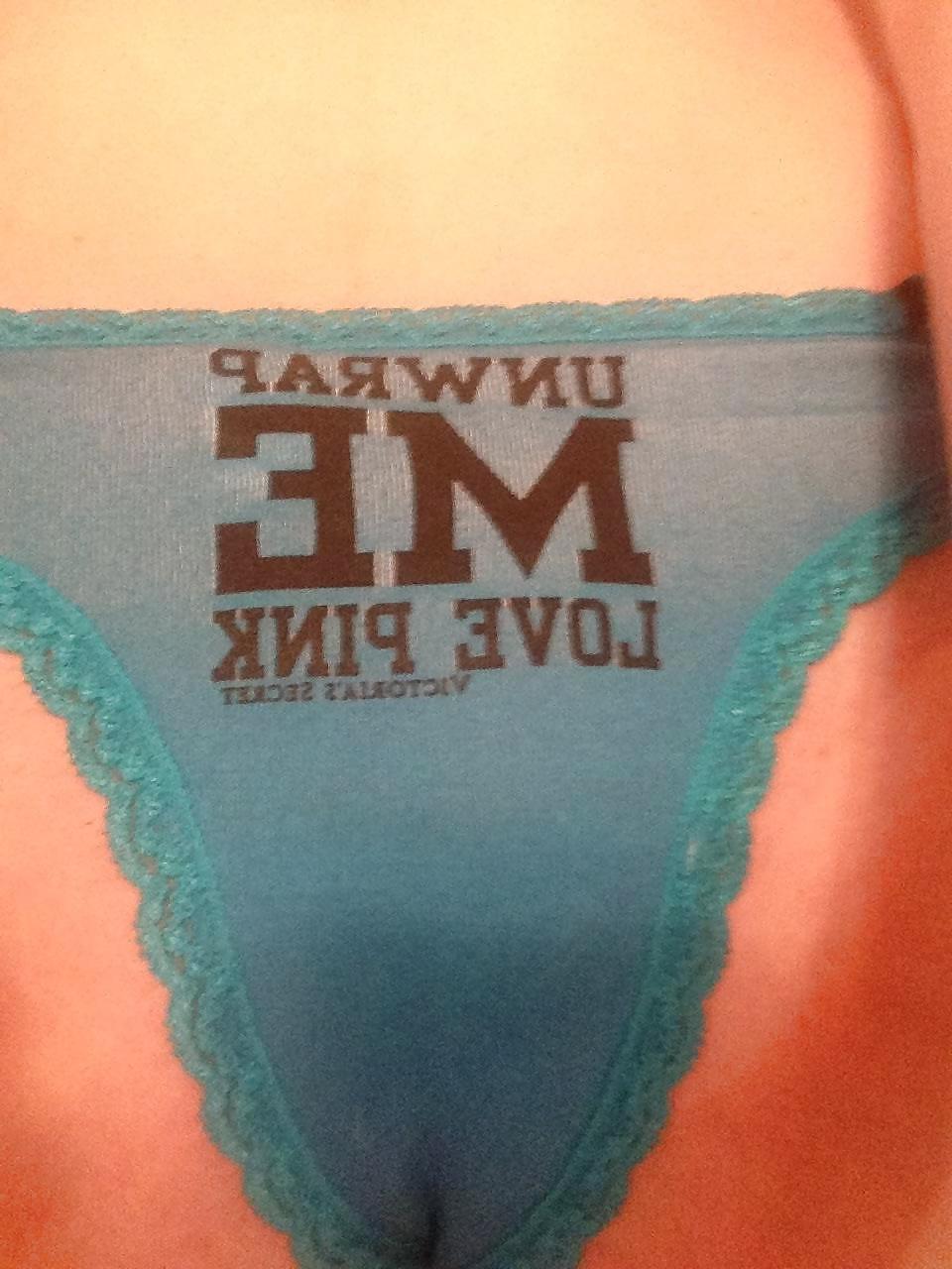 15P Teen in blue panties strips