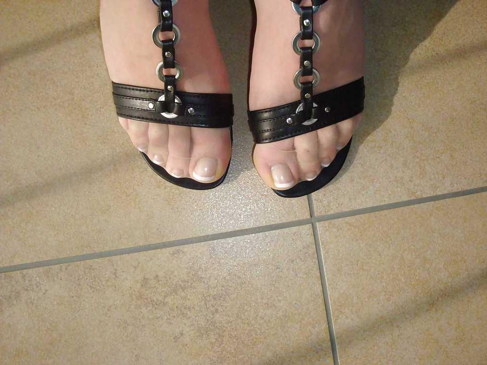 6P Shoes & french pedi