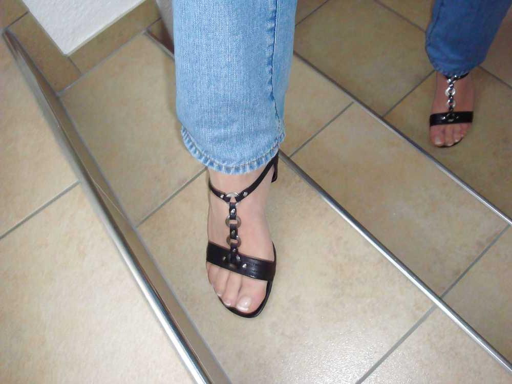 6P Shoes & french pedi