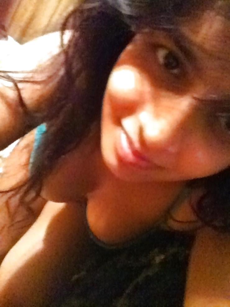17P Sexy Pakistani girl