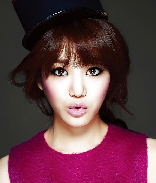 8P Who has the most kissable or best blow job lips?