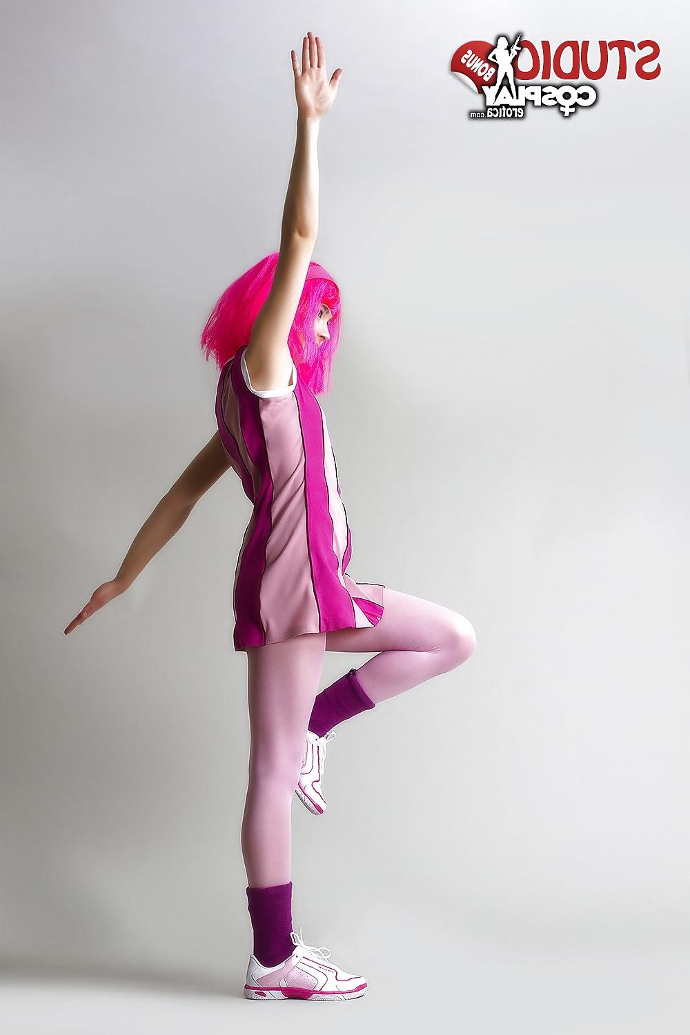 25P Cosplay - Stephanie take 2