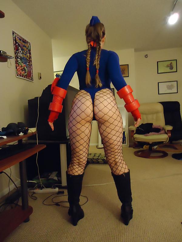 10P Cosplay 4 street fight camy