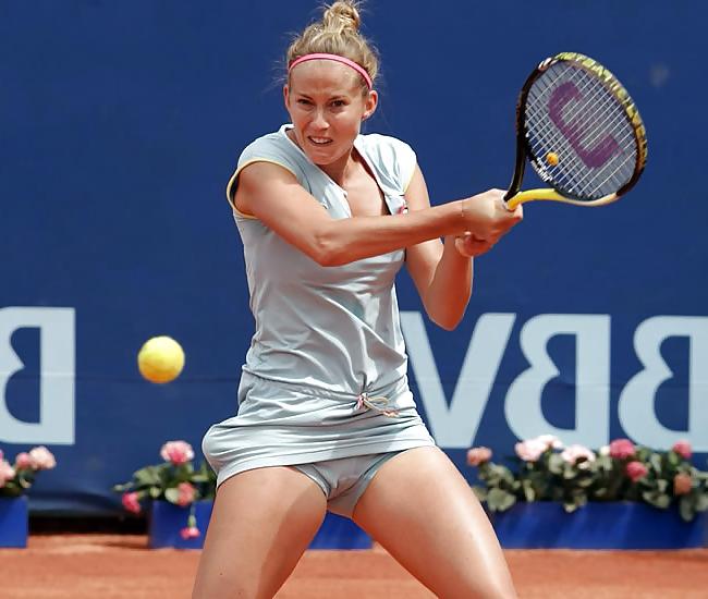 11P Mathilde Johanson, french tenniswoman