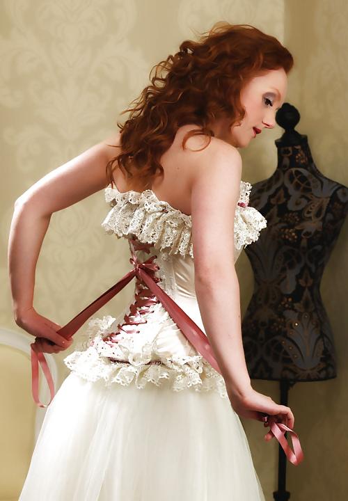 25P Corset 13!