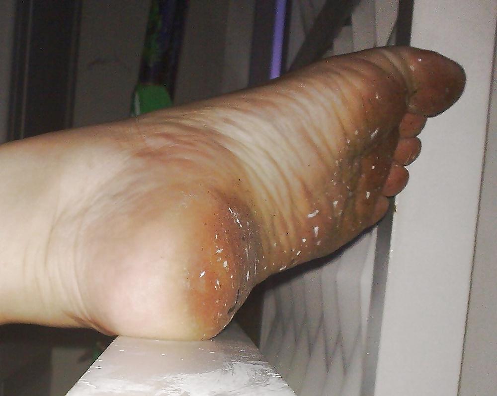 25P Feet: Dirty Soles #3