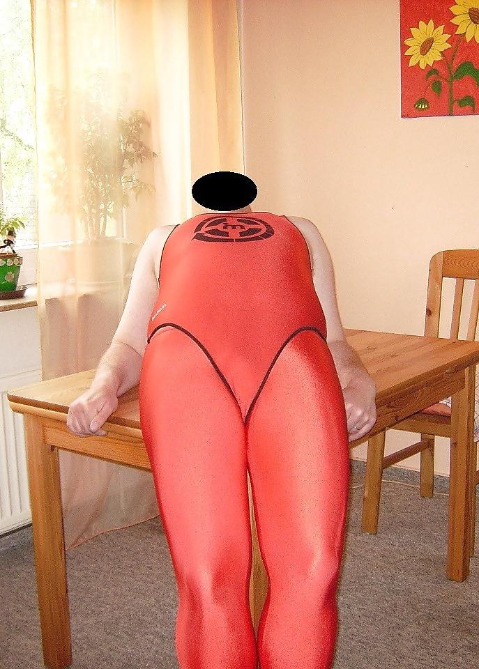 10P Swimsuit badeanzug und leggins 