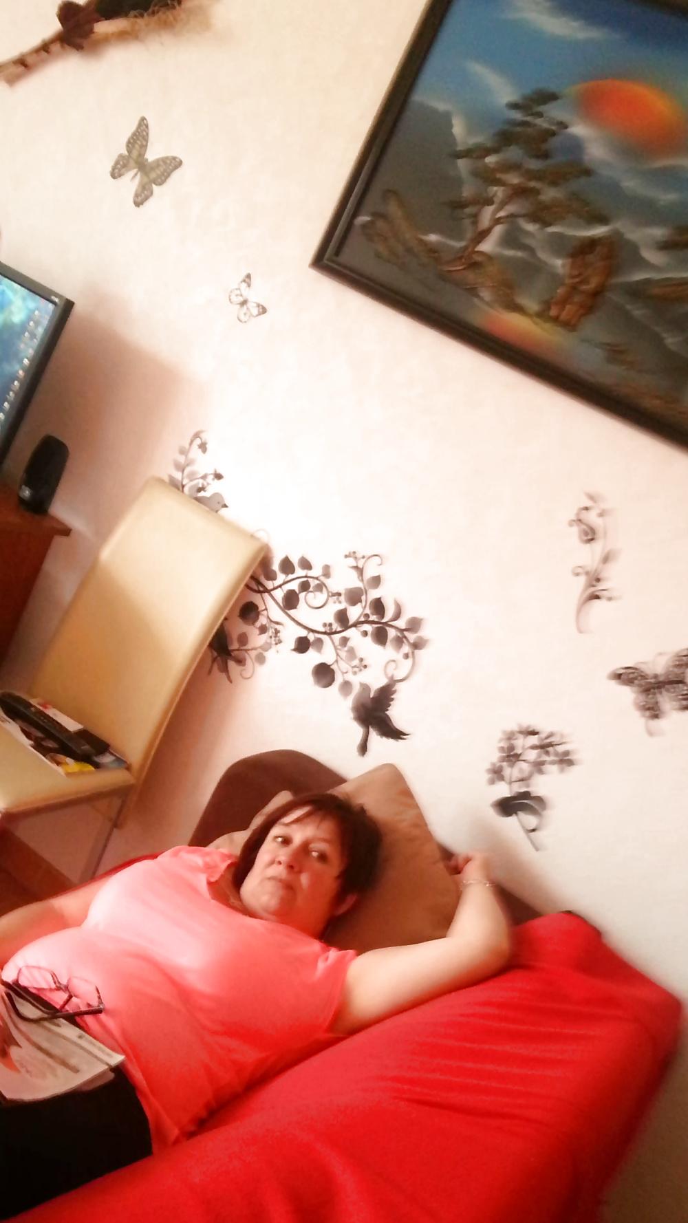 4P French feet MILF