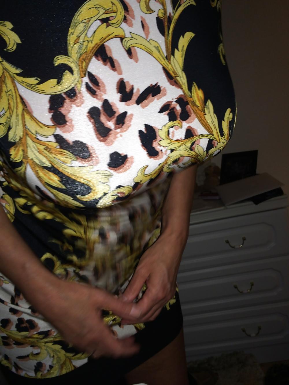 25P Sum sexy Versaci dress pics taken lastnite