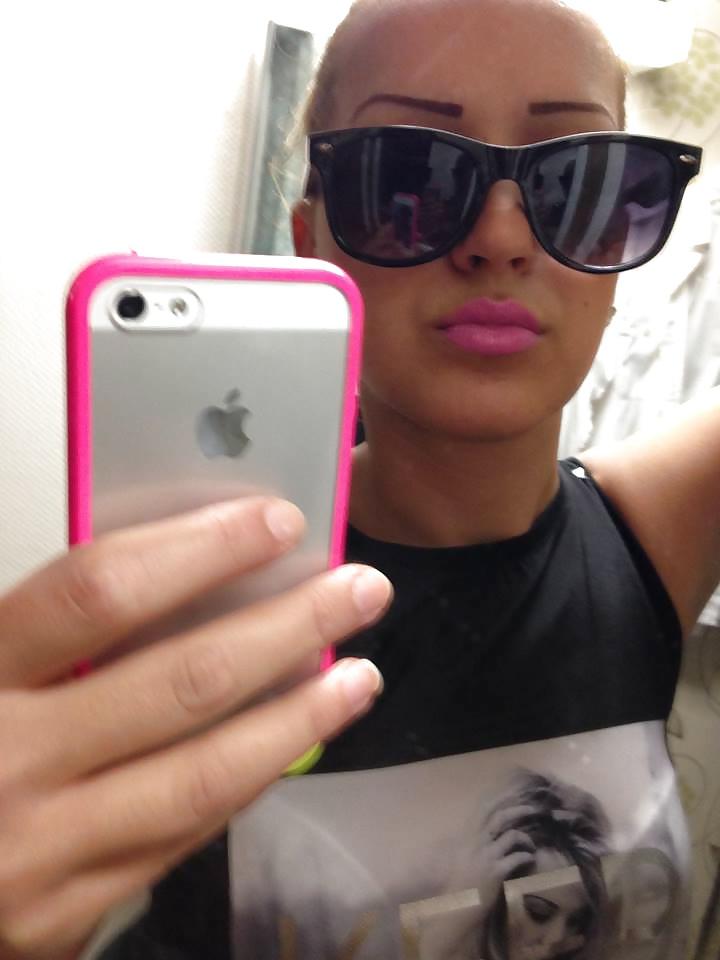 25P Serbian facebook hoes Vol. X