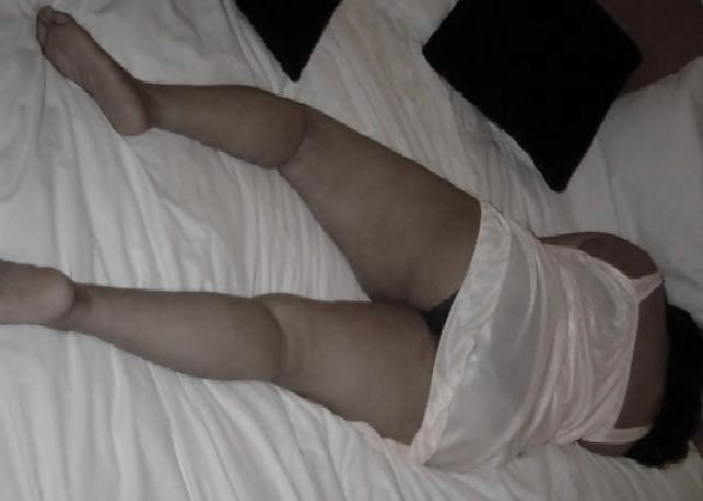 9P Indian aunty in night dress