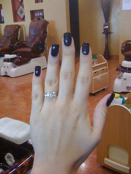 10P Who wants footjob nd handjob?