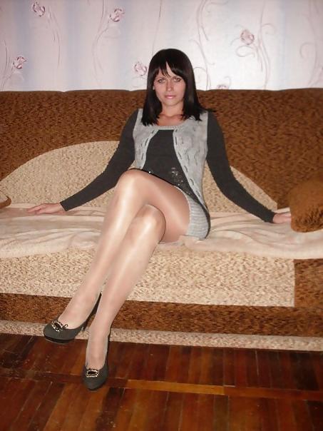 25P Beautiful girls' legs in pantyhose