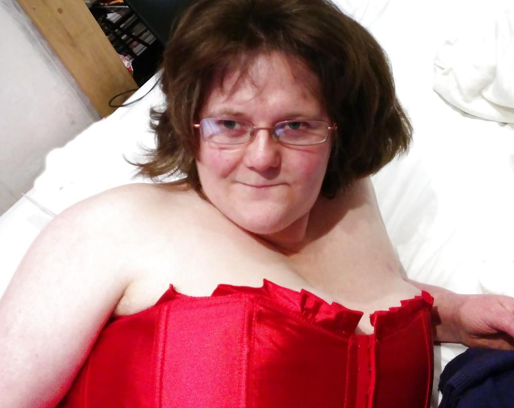 4P Red Rose red corset.