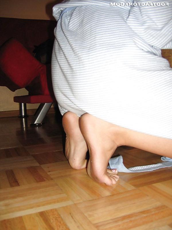 25P Random feet, footjob,... Pt 4