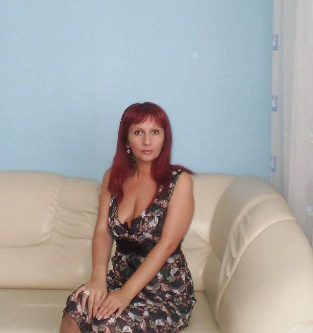 16P Redhead Serbian MILF